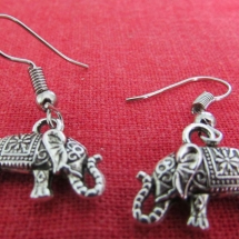 AFR010 - Elephant AFR010 - Elephant