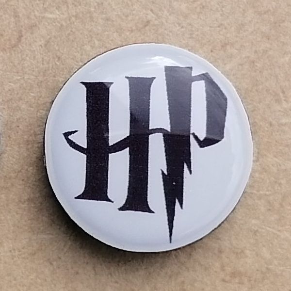 BDG001 - HP Badge