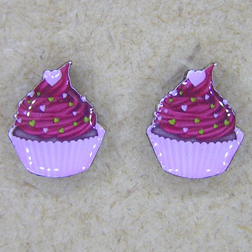 Strawberry Sprinkled Cup Cakes