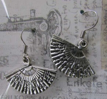 FUN002 - Fans FUN002 - Fans