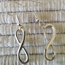 FUN014 - Inifinity earrings FUN014 - Inifinity earrings