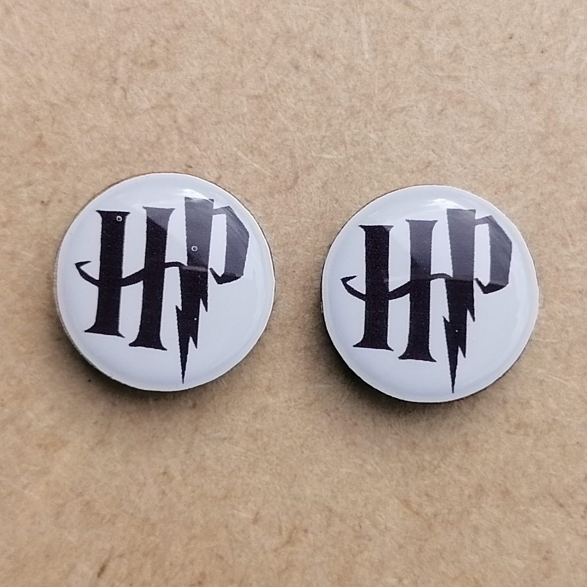 HP007 - HP Initials