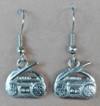 MUS007 - Portable Radio MUS007 - Portable Radio