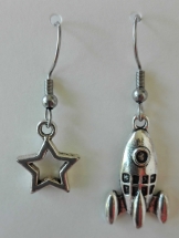 SKY009 - Rocket & Star SKY009 - Rocket & Star