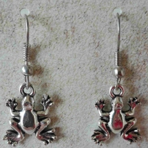 SMC007 - Frogs SMC007 - Frogs